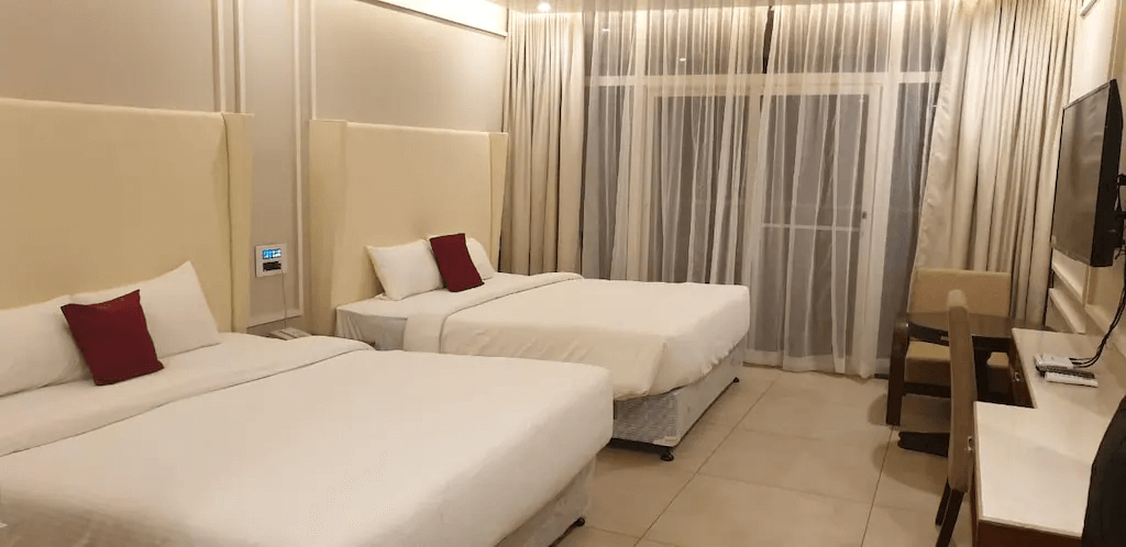 Vista Room